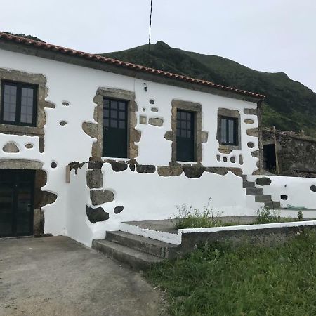 فيلا A Casa Do Ti Mendonca Lajes das Flores المظهر الخارجي الصورة