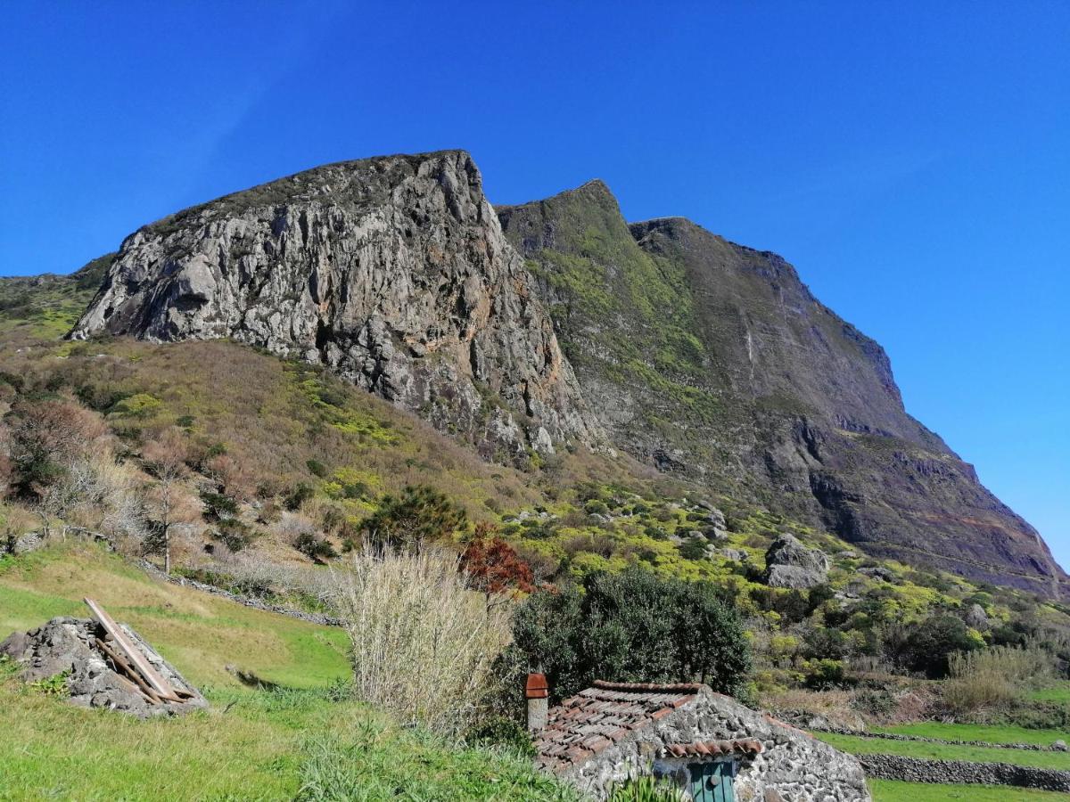 فيلا A Casa Do Ti Mendonca Lajes das Flores المظهر الخارجي الصورة