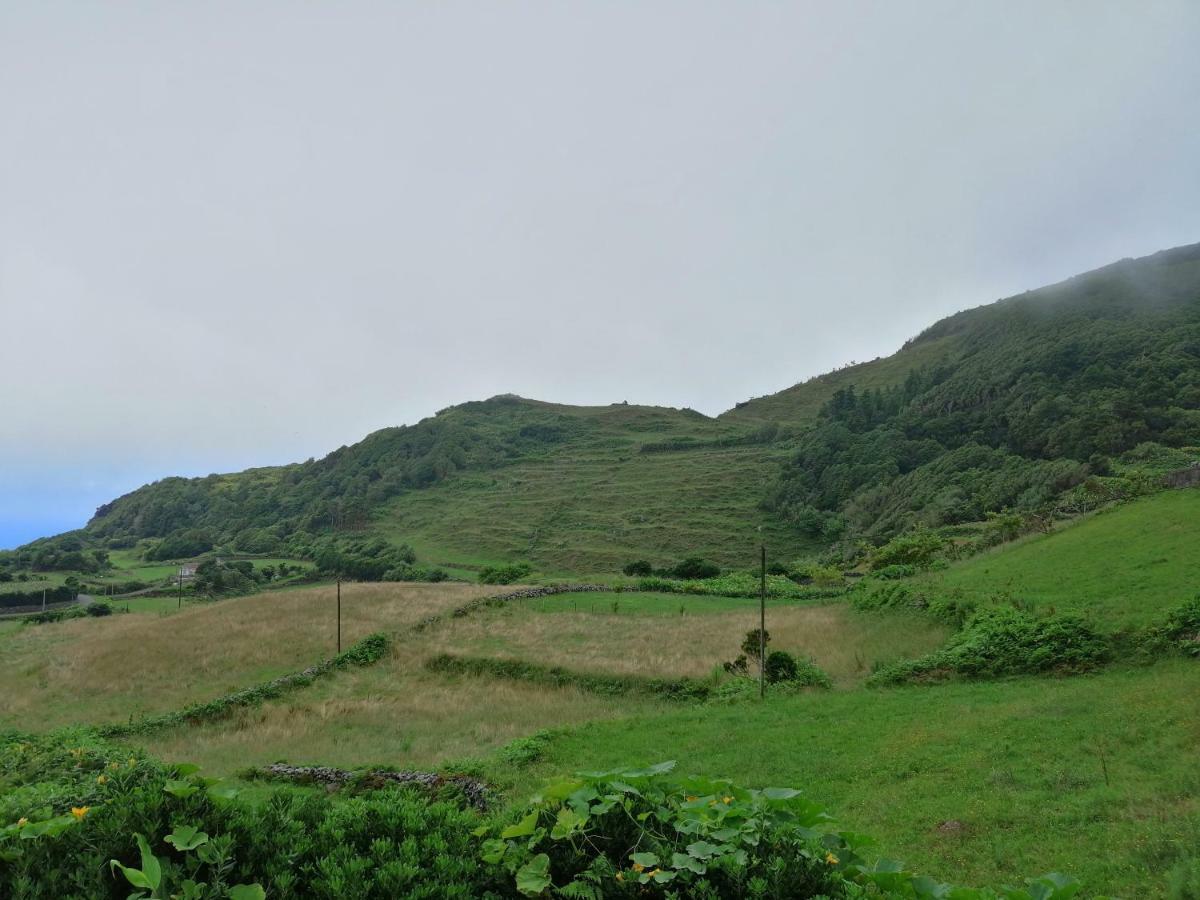 فيلا A Casa Do Ti Mendonca Lajes das Flores المظهر الخارجي الصورة